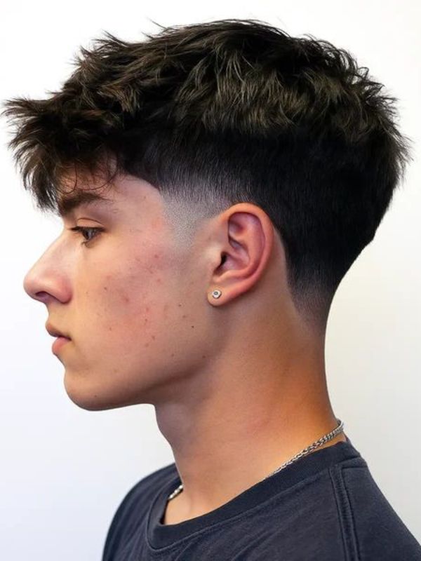 Textured fringe low taper