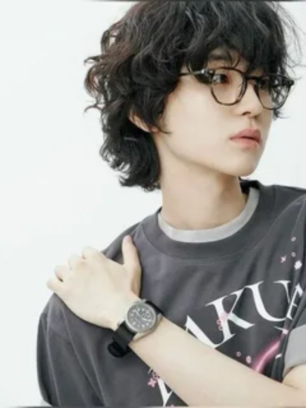 Curly Korean Mullet