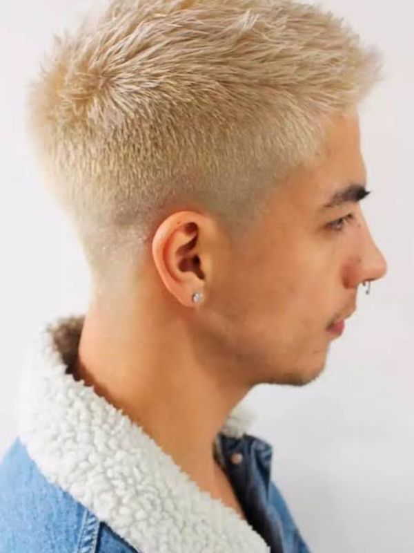 Taper Fade Blond